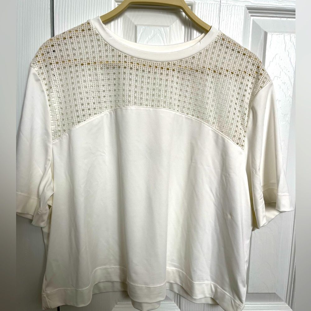 Tuckernuck workout top. NWT Size medium